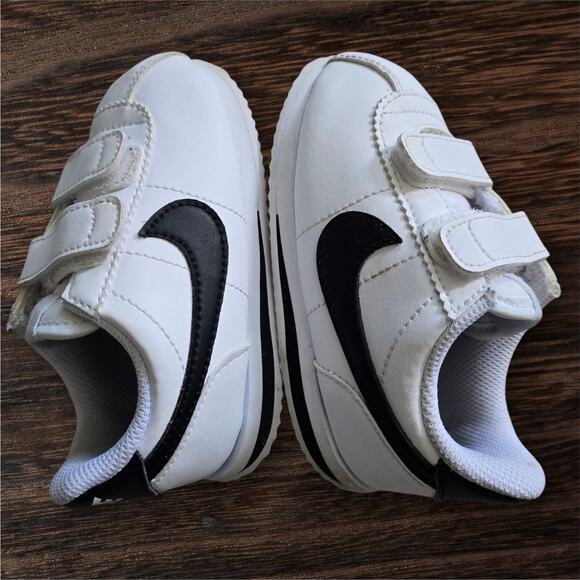 Nike Toddler Cortez Basic SL Sneakers White/Blk, Size 7 - Picture 3 of 5